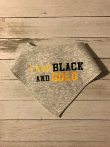 I Drool Black and Gold Bib