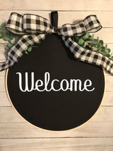 Load image into Gallery viewer, Welcome Wreath